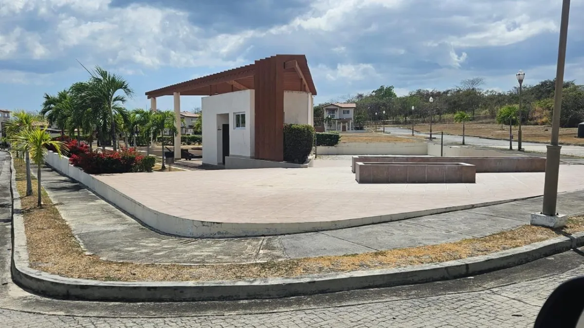 APTO EN RENTA EN FONTANELLA DEL MAR