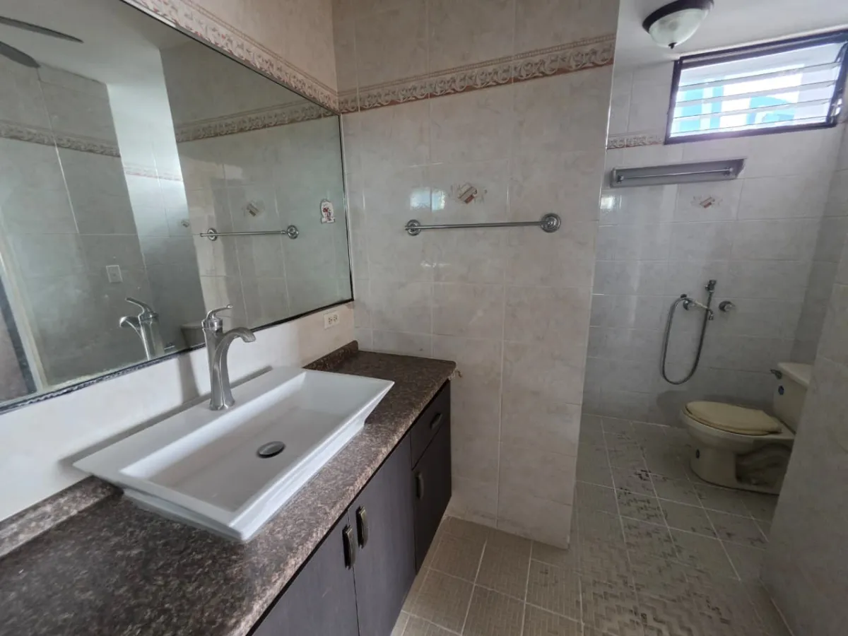 Venta de apartamento en PH Marbella Tower II, Bella Vista