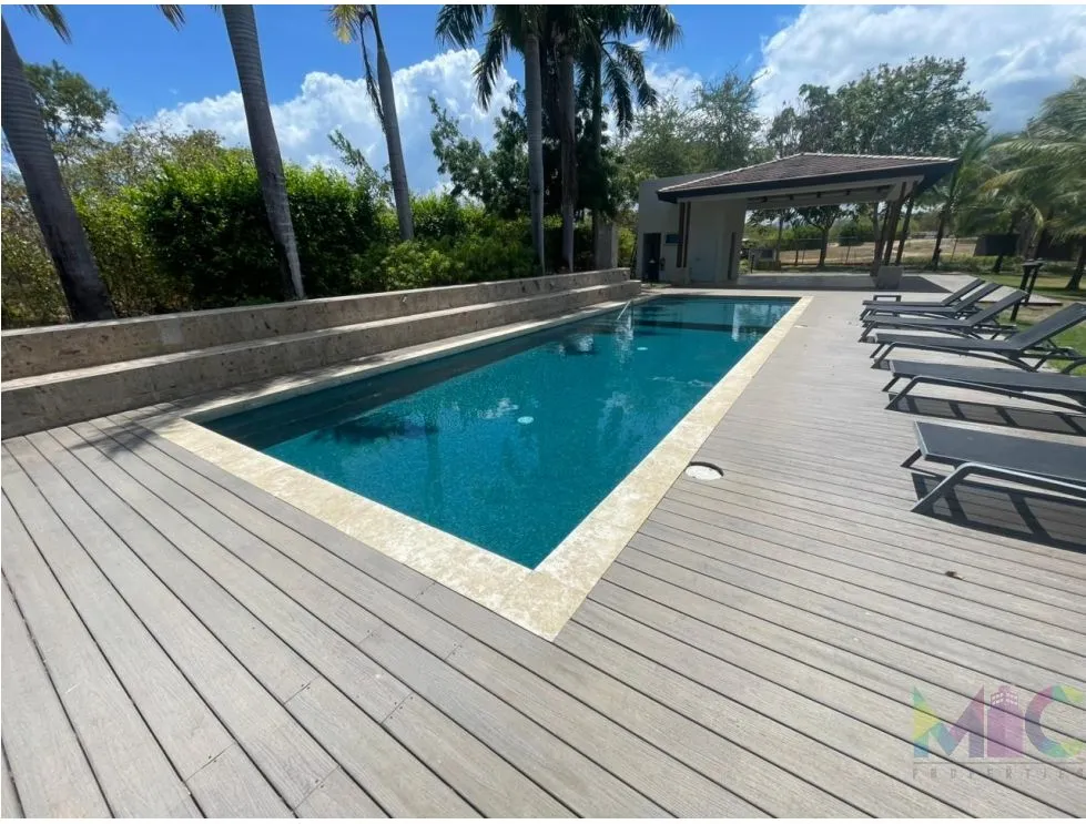 Villa for Sale in Punta Caelo
