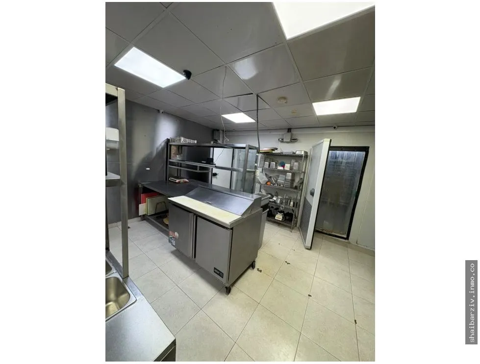COMMERCIAL SPACE FOR RENT IN MIDTOWN PLAZA, SAN FRANCISCO