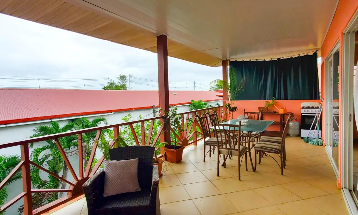 Cheerful Isla Colon Condo