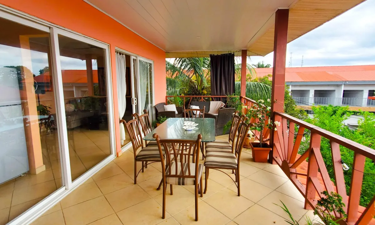 Cheerful Isla Colon Condo