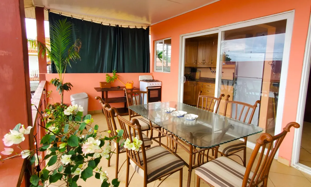 Cheerful Isla Colon Condo