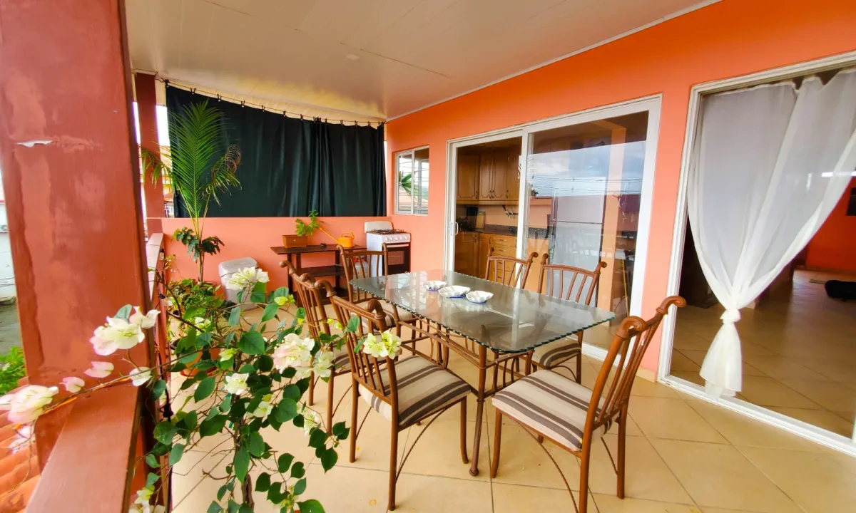 Cheerful Isla Colon Condo
