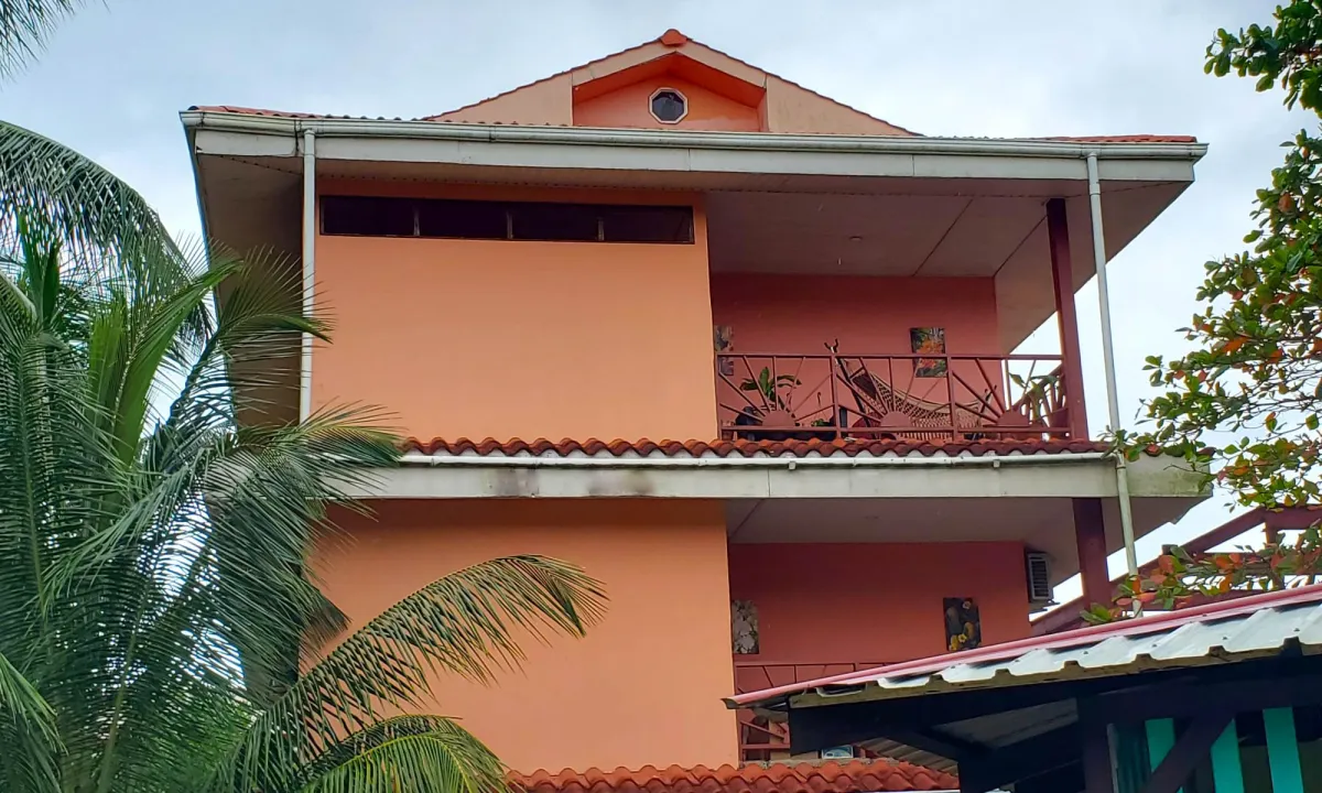 Cheerful Isla Colon Condo