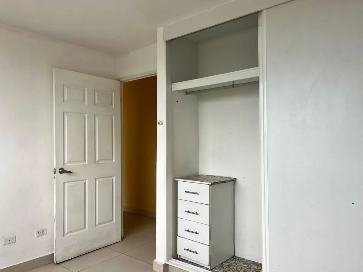 Bank selling apartment in PH Torre de Toscana.