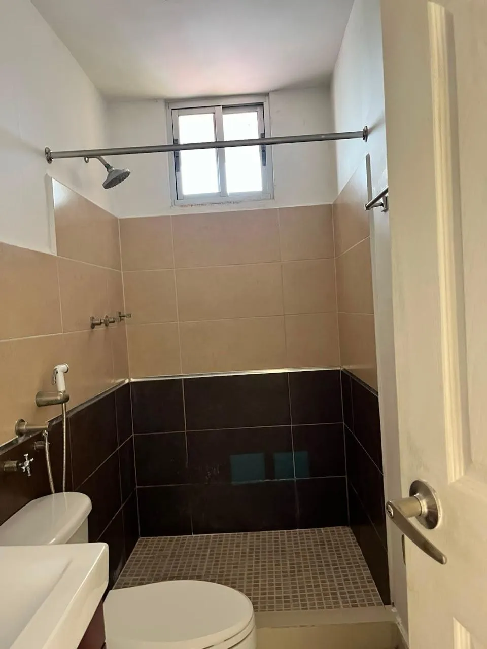 Bank selling apartment in PH Torre de Toscana.