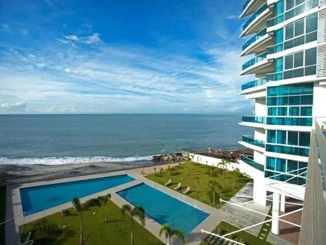 Unique Opportunity: Commercial Space at Royal Palm, Nueva Gorgona