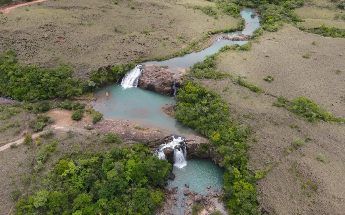 Stunning Waterfalls near Sante Fe with 117 has