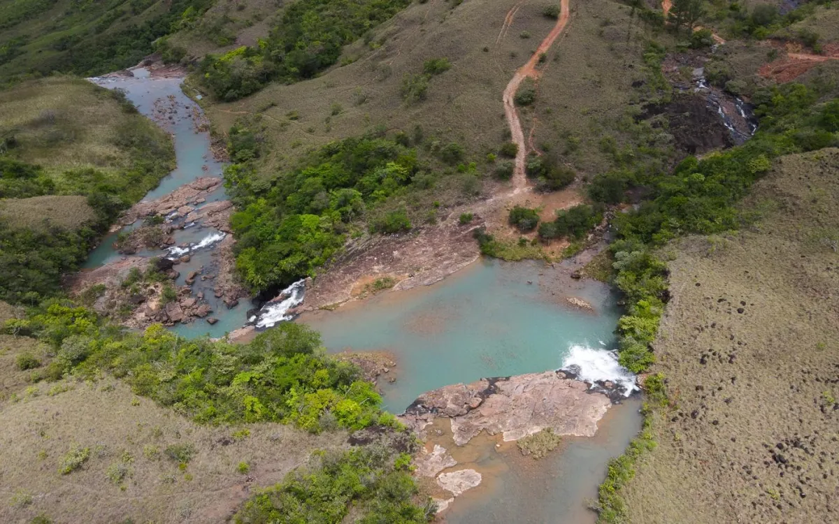 Stunning Waterfalls near Sante Fe with 117 has