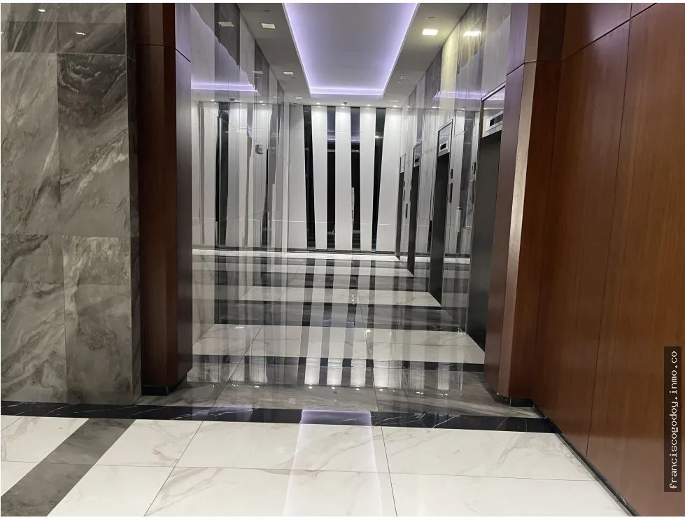COMMERCIAL SPACE / OFFICES FOR SALE - VIA BRAZIL