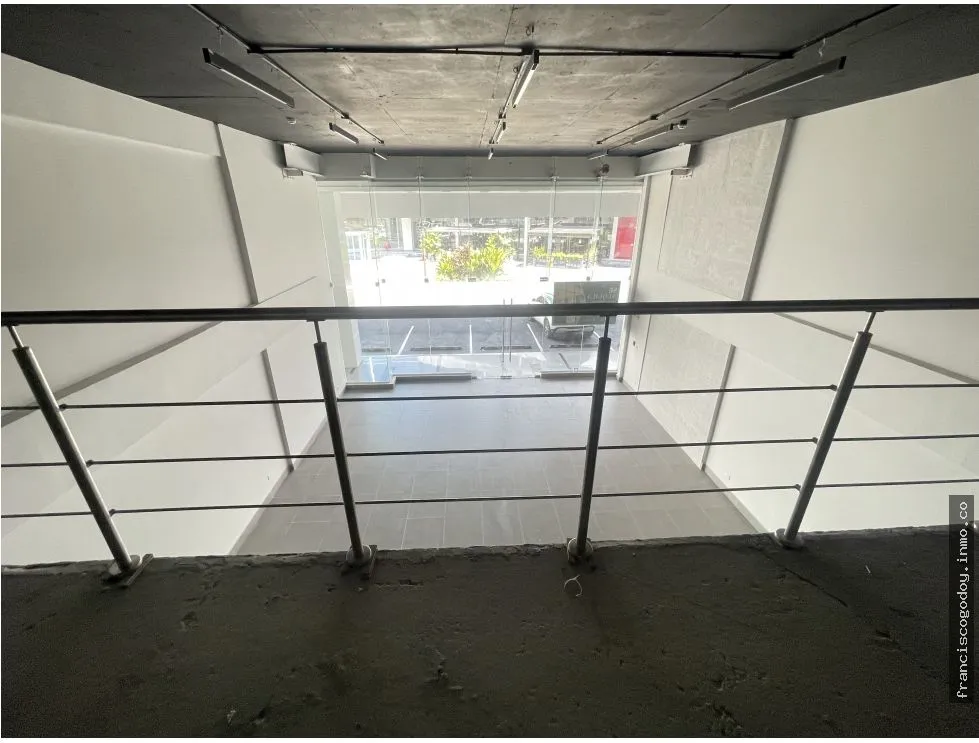 COMMERCIAL SPACE FOR RENT - VIA BRASIL