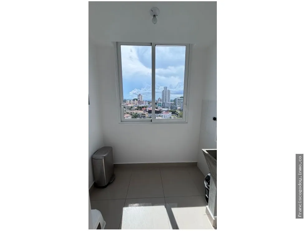 Furnished Apartment Rental in Bella Vista – PH Lemon Tower