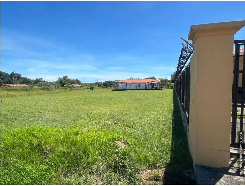 Land for Sale in Barriada El Celaje, Chame