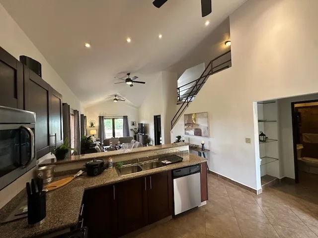 Beautiful Furnished Ground-Floor Estate-Style Home – Blue Sky, Boquete Country Club