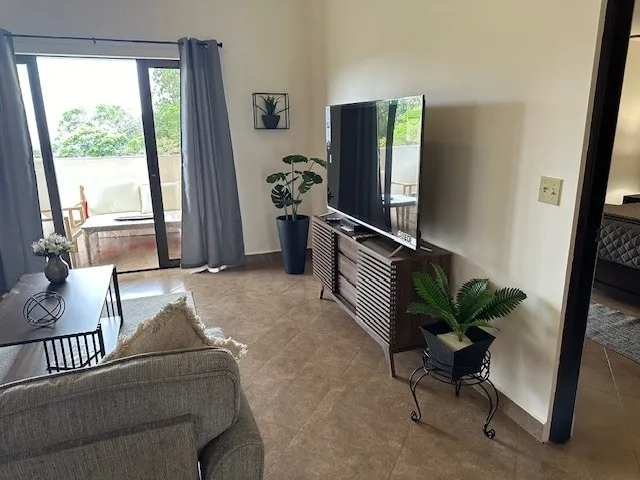 Beautiful Furnished Ground-Floor Estate-Style Home – Blue Sky, Boquete Country Club