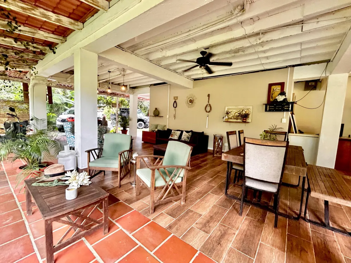 Tropical Caribbean Estate with Guest Cabin & Pool