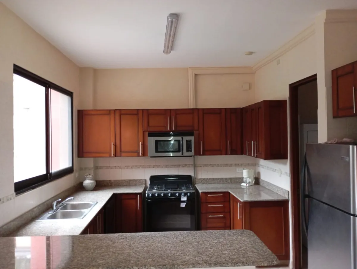 Fully Furnished Home Ready for Immediate Move-in at Boquete Country Club – Mountain View (166 m²)