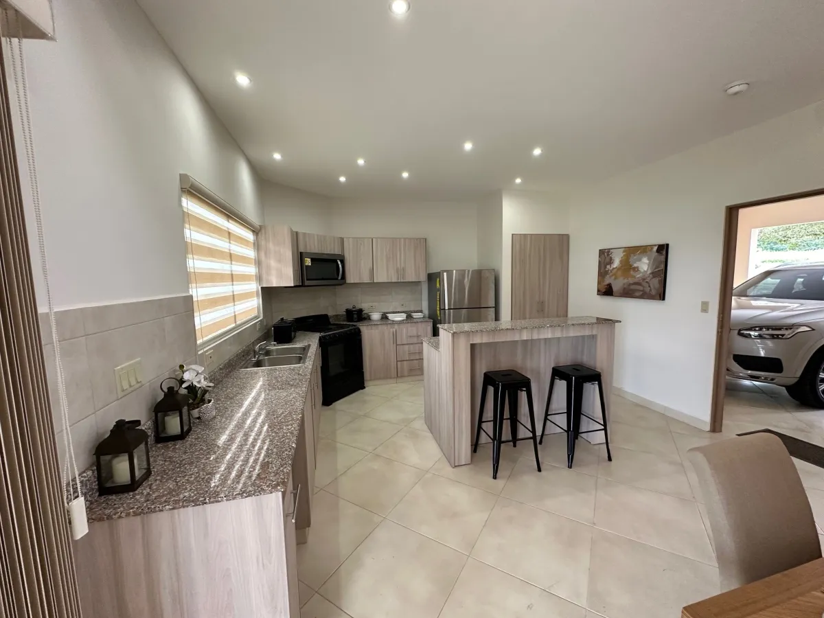 Hacienda-Style Home in Boquete Country Club – 180 m² Construction, Huge 1,704 m² Lot – Furnished