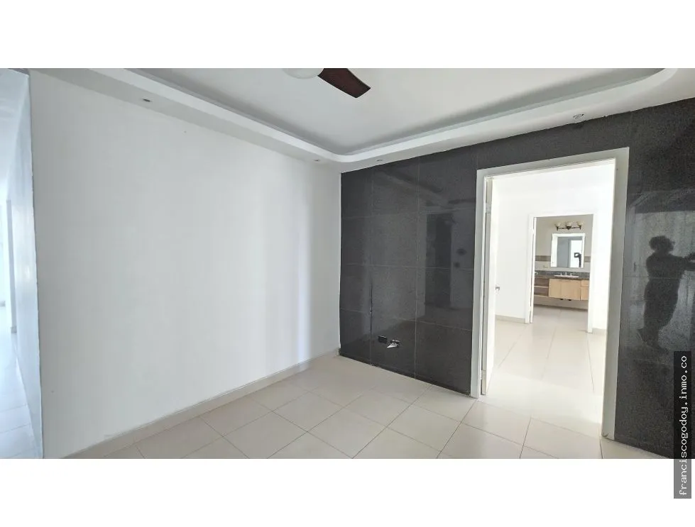 Apartment for Sale in San Francisco