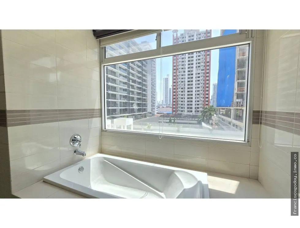 Apartment for Sale in San Francisco