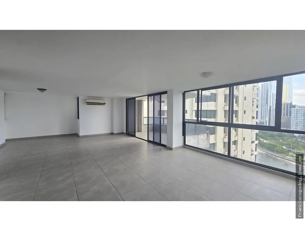 Apartment for Sale in Punta Paitilla