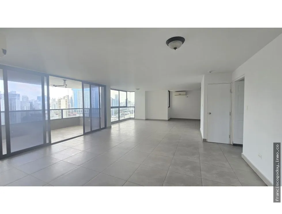 Apartment for Sale in Punta Paitilla
