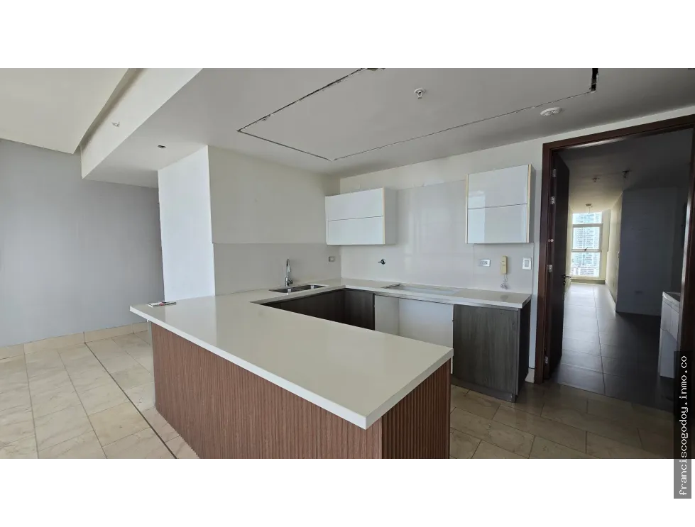 Apartment for Sale in Coco del Mar