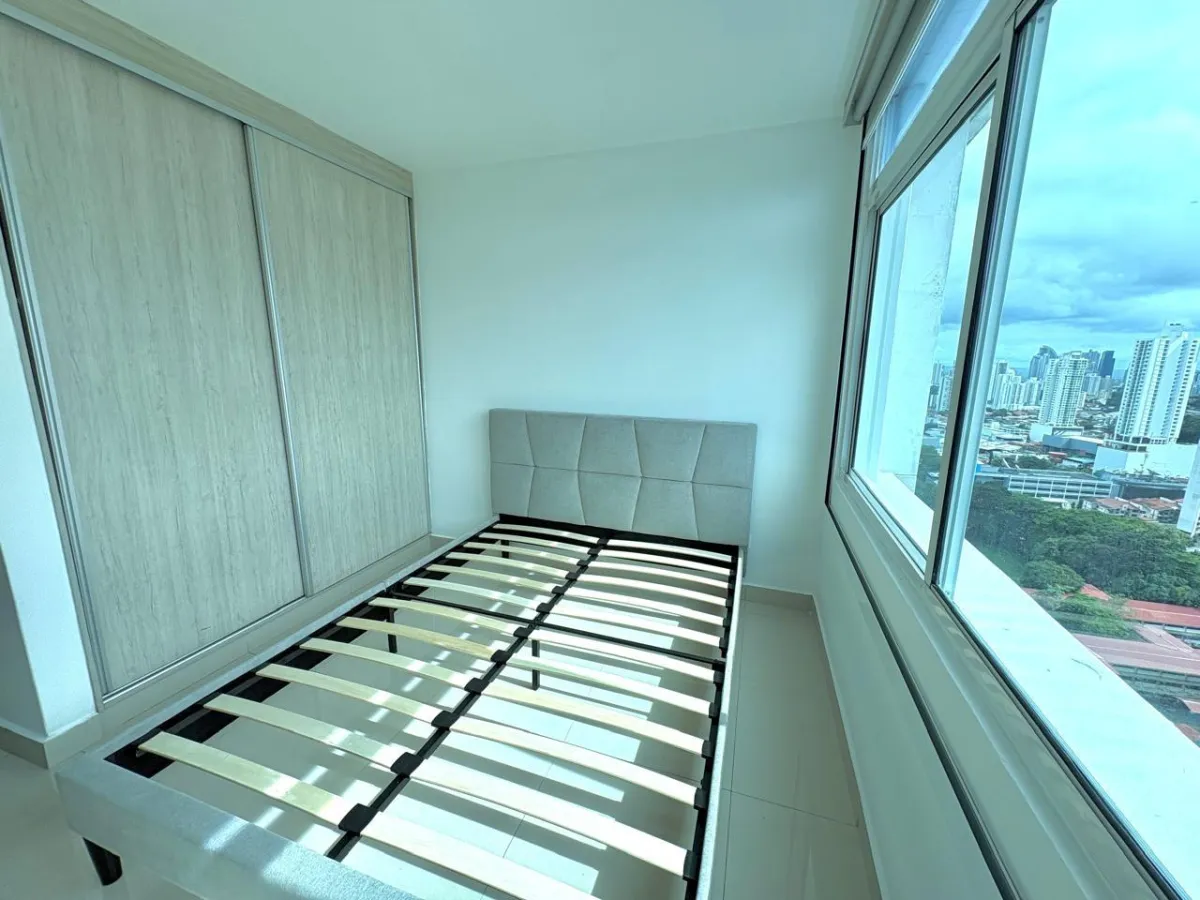 Apartment for rent - Torres de Montserrat