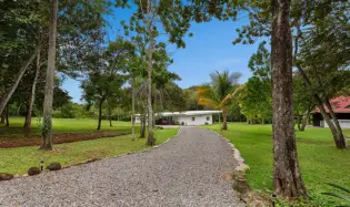 10-Ha Self-Sufficient Finca For Sale Near Boquete