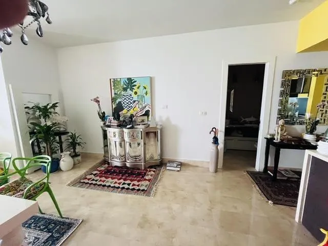The home of your dreams on Balboa Avenue