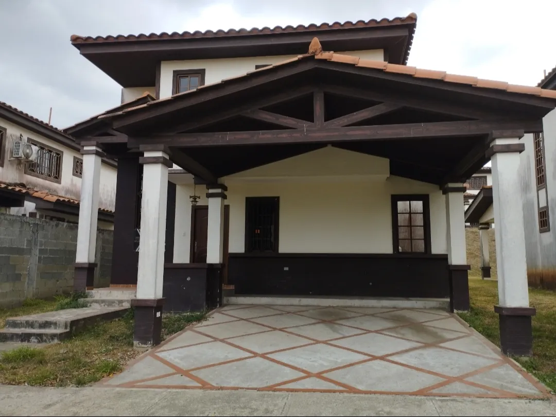 For rent House, Ciudad del lago