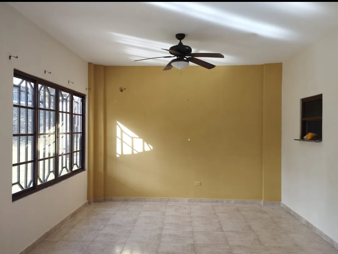 For rent House, Ciudad del lago