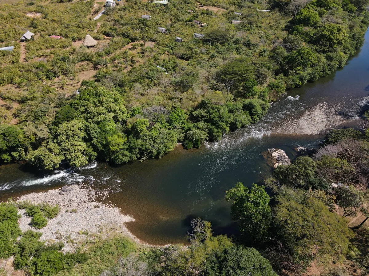 Riverfront 3 hectares near Santa Fe