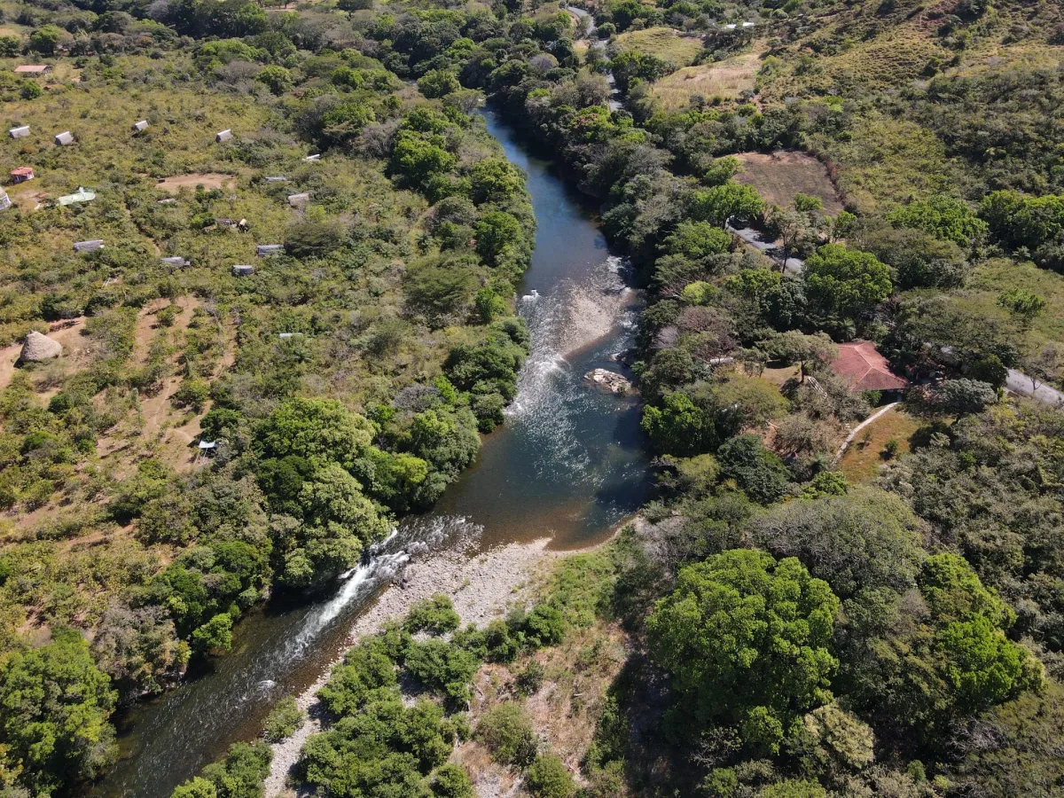 Riverfront 3 hectares near Santa Fe
