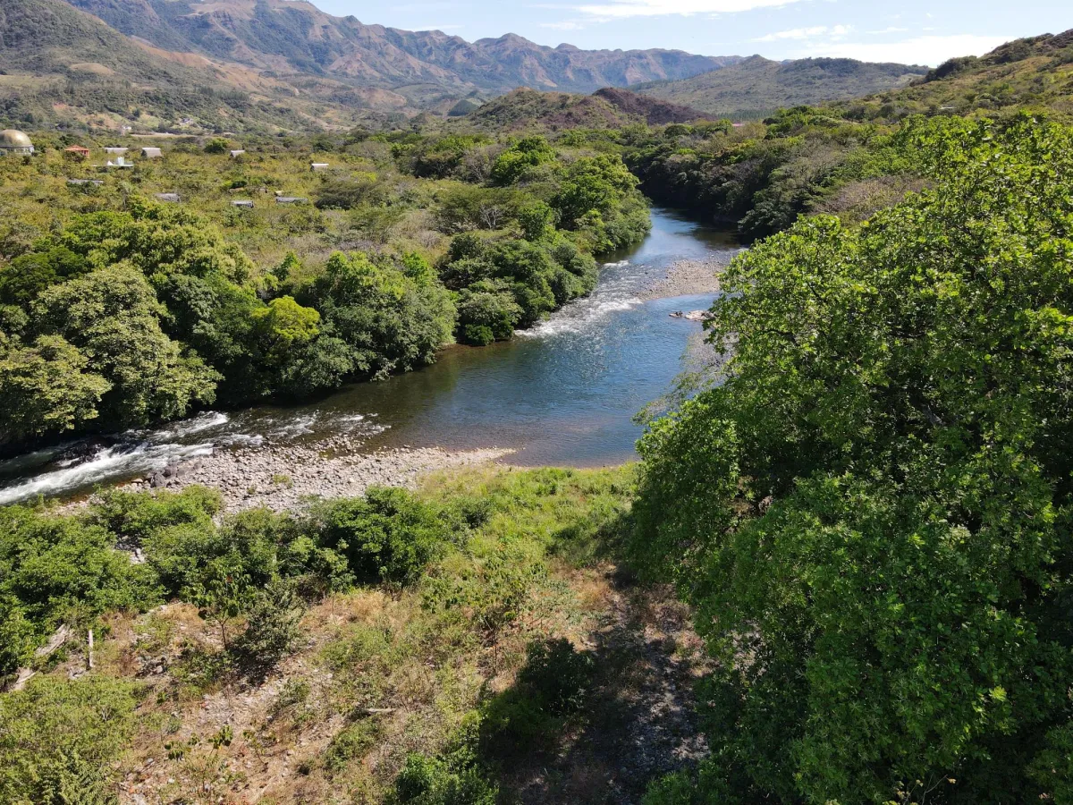 Riverfront 3 hectares near Santa Fe