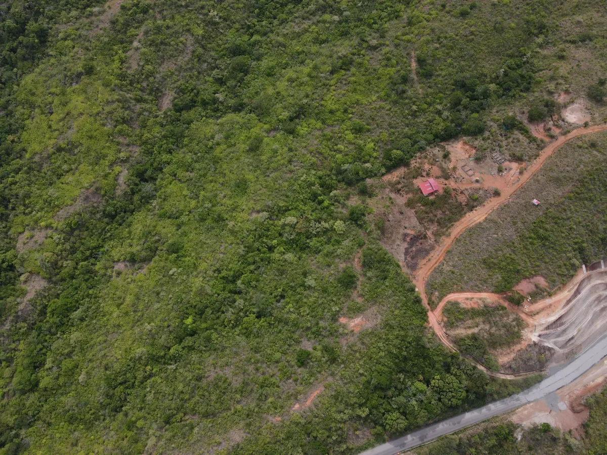 Atractiva finca de 8,7 hectáreas cerca de Santa Fe