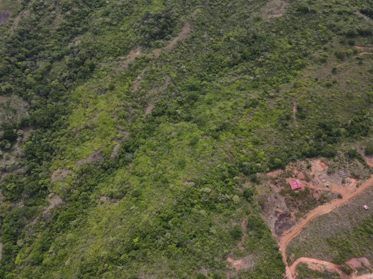 Atractiva finca de 8,7 hectáreas cerca de Santa Fe