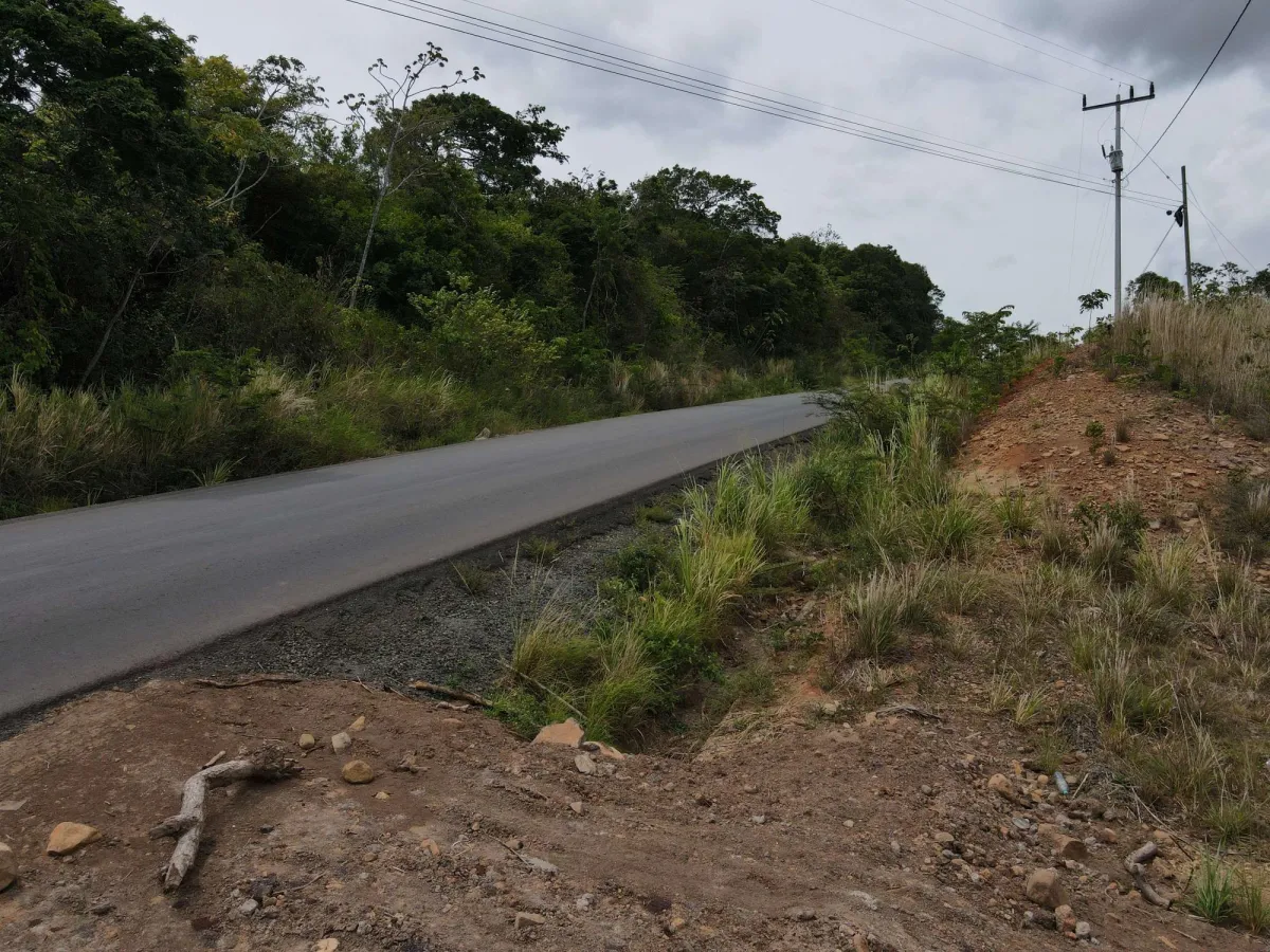Atractiva finca de 8,7 hectáreas cerca de Santa Fe