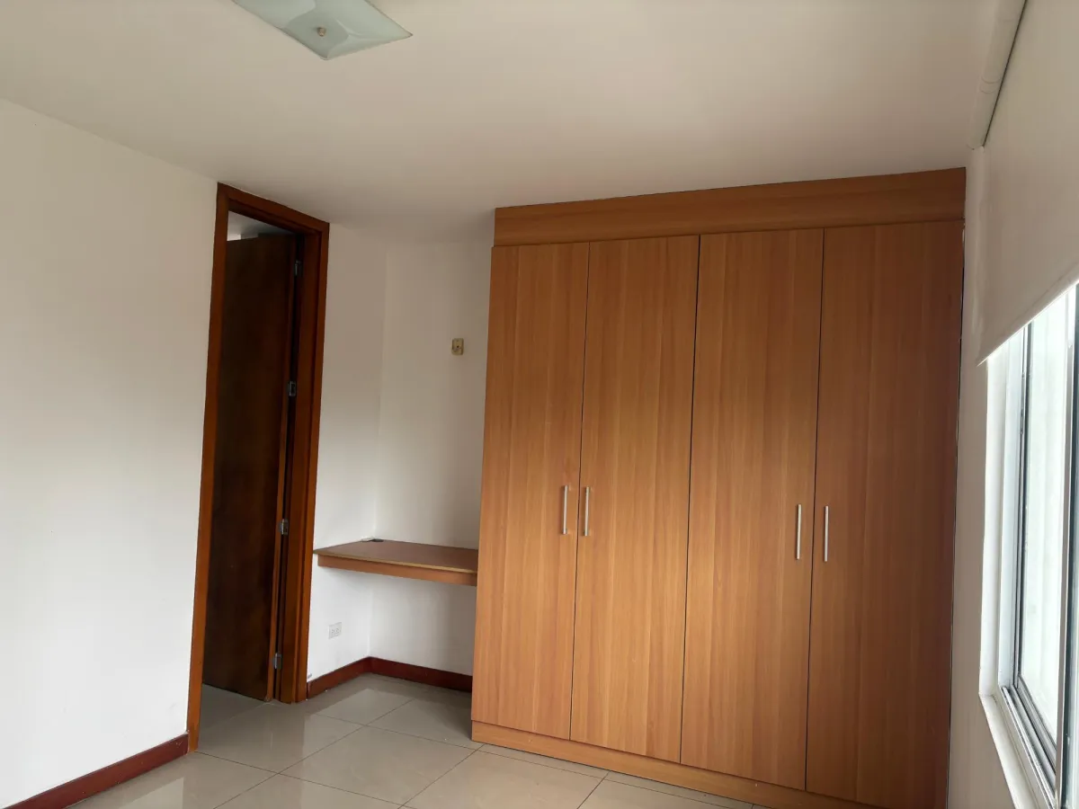 Venta de apartamento en PH Bahia del Golf, Coco del Mar