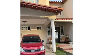 Alquiler de casa en Rivera Colonial, Brisas del Golf. MY