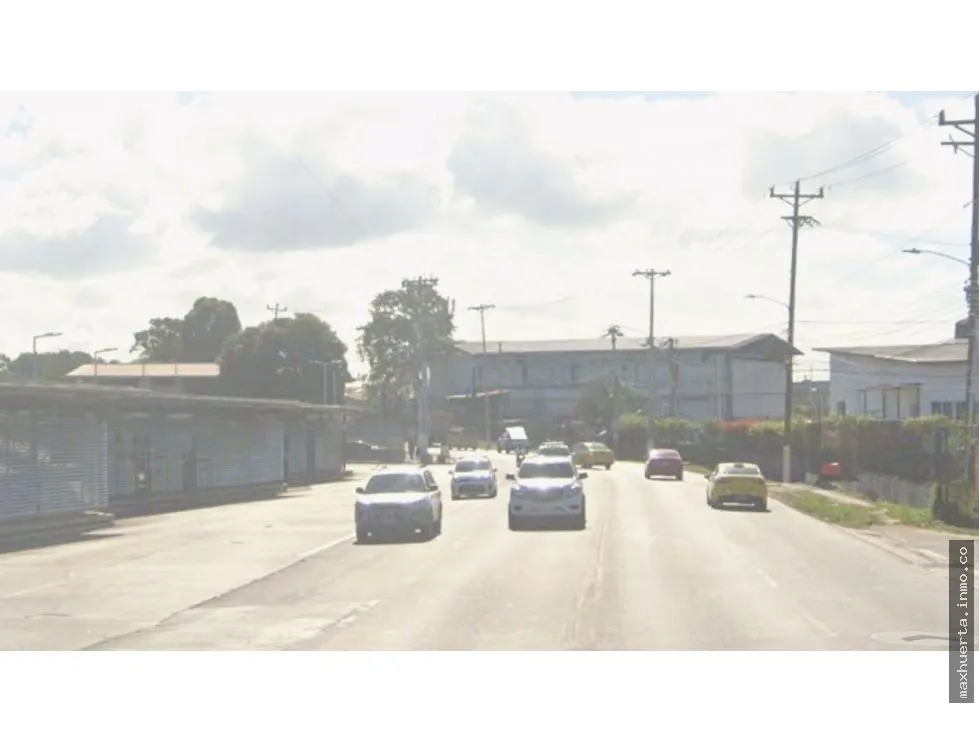 vendo plaza comercial con alto trafico