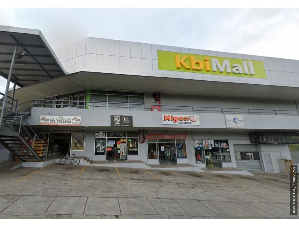 vendo plaza comercial con alto trafico