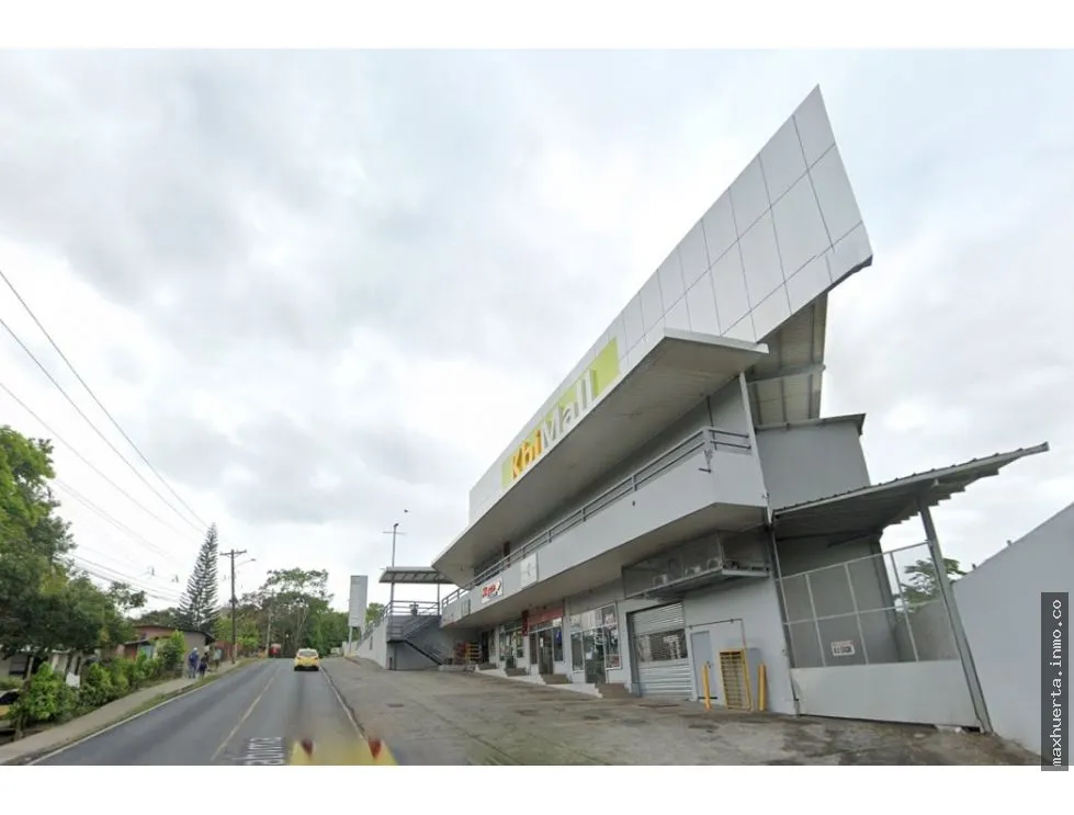 vendo plaza comercial con alto trafico