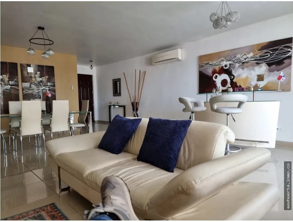 Apartment for rent in Obarrio