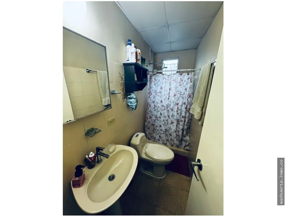 VENTA DE CASA EN PUEBLO NUEVO