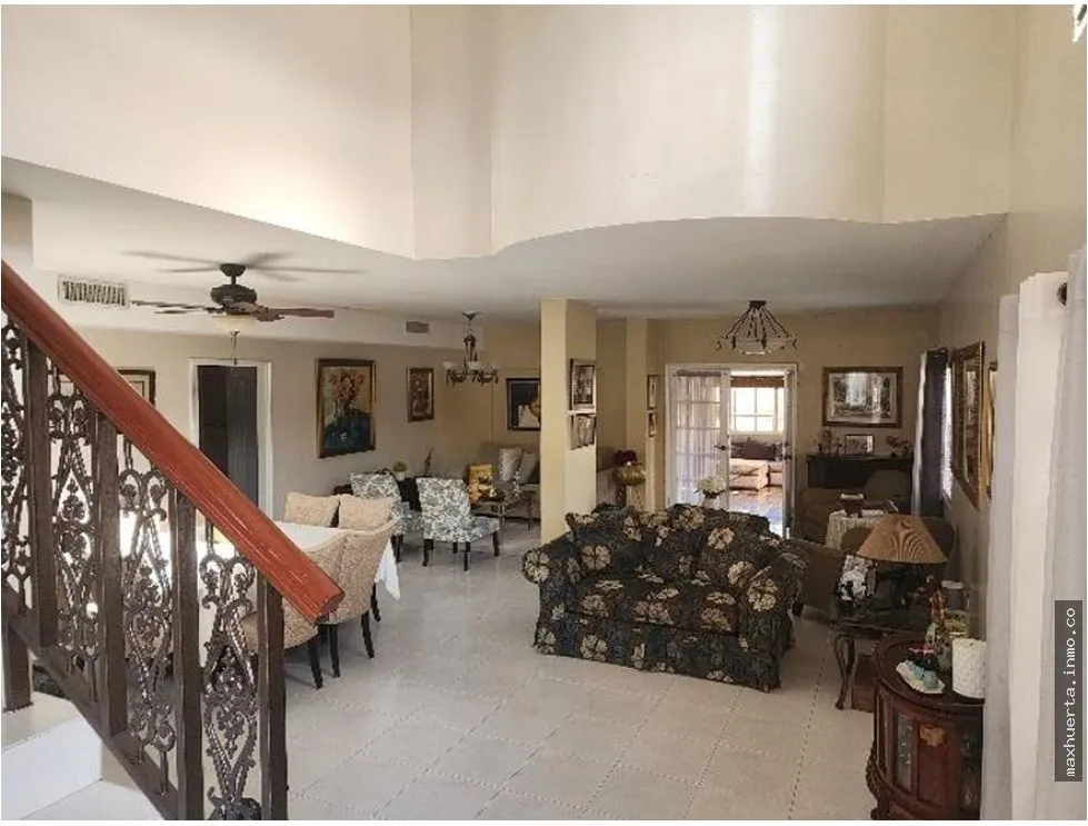 Venta de casa en Fuente del Fresno, Altos de Panama, Condado del Rey