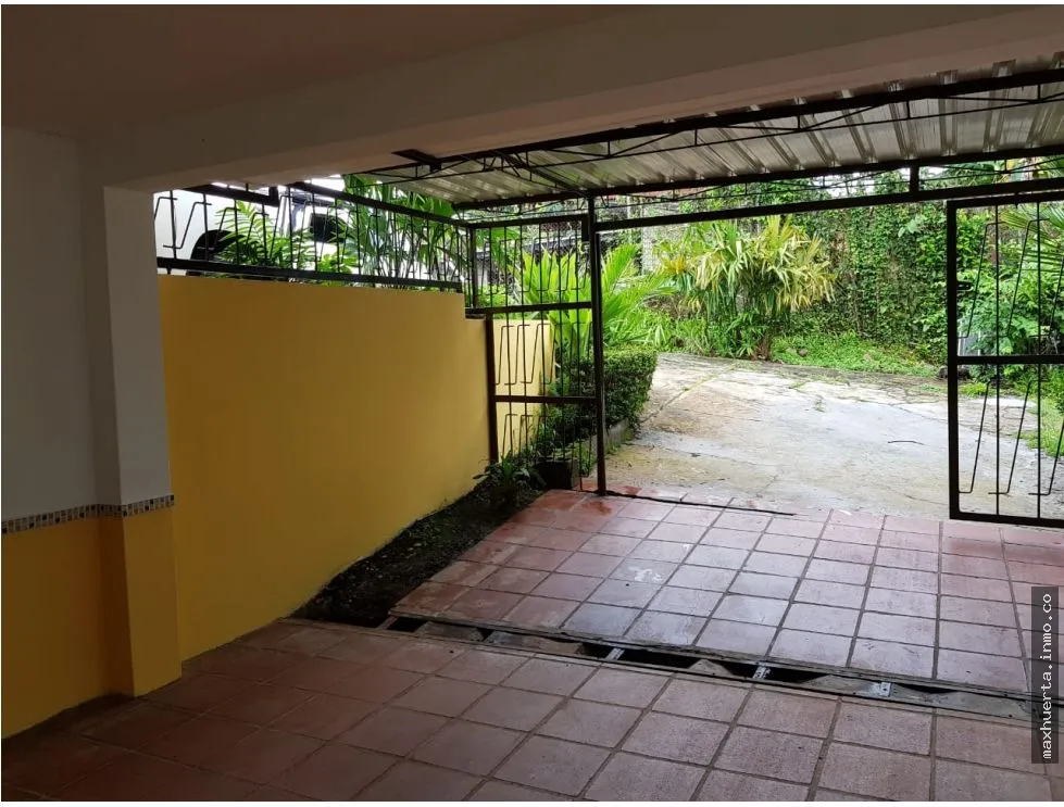 Vendo casa en Villa Caceres, Betania
