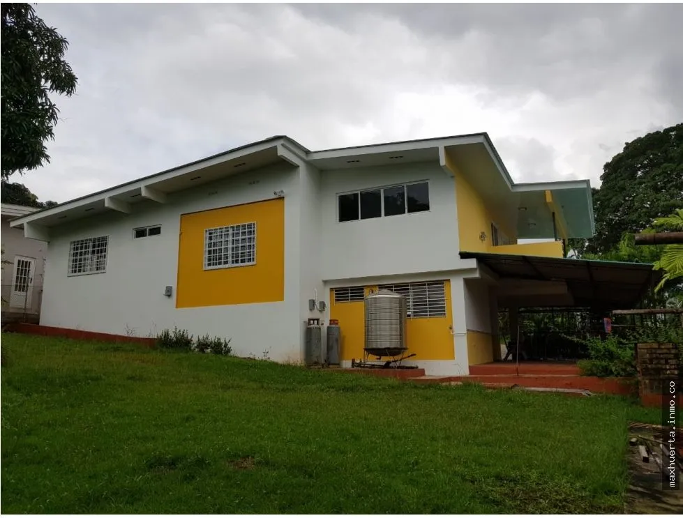 Vendo casa en Villa Caceres, Betania