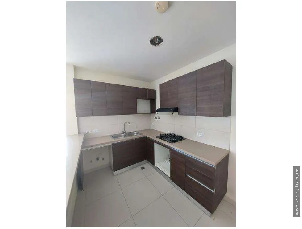 Se vende hermosa casa en Costa Sur
